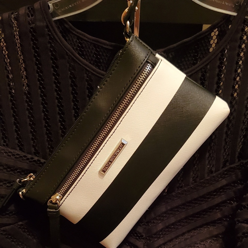 Wristlet